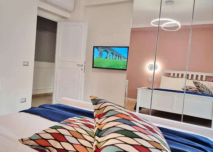 Felix House Park דירה